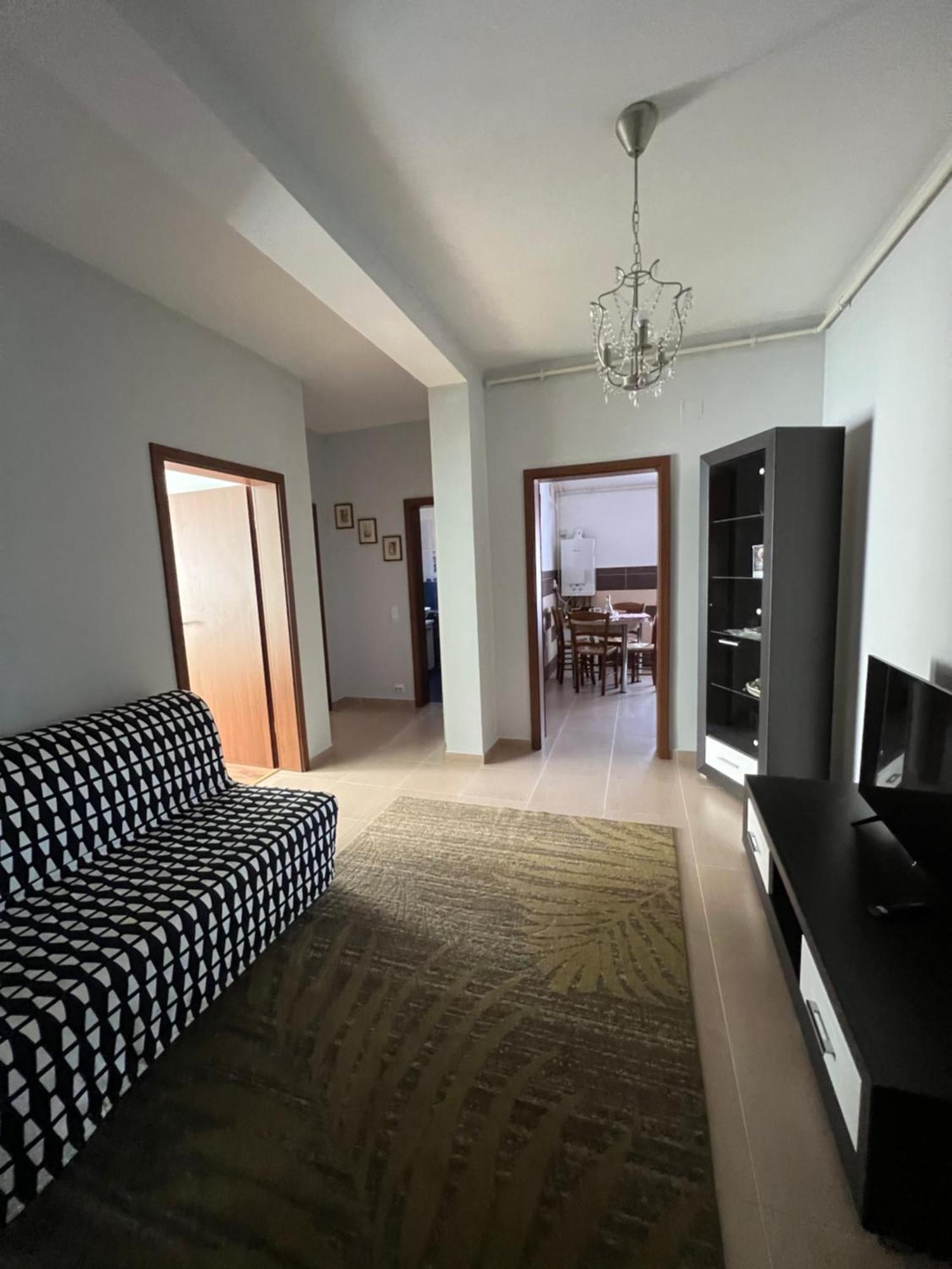 Ovidius Apartament Cisnadie Exterior photo